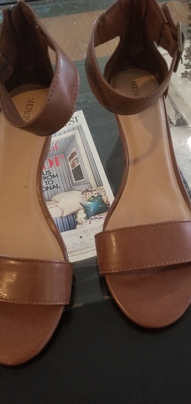 Marina brown Wedges open toes size 9 half - Picture 2 of 5